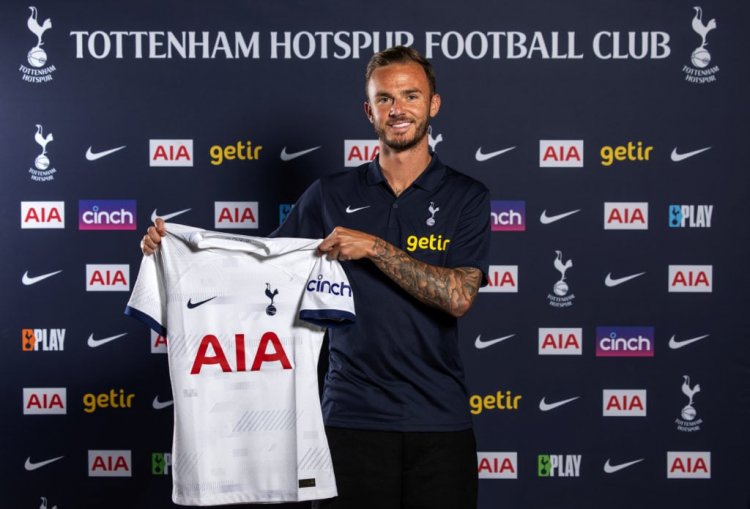 Potential Dual Transfer at £43m Discussed as Tottenham Engages in Talks with CL Club Director