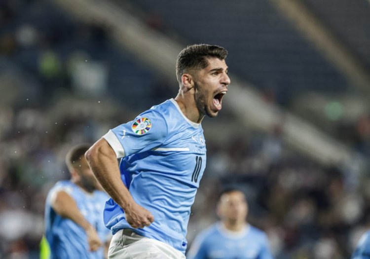 Ange Postecoglou Admires 24-year-old Talent’s Performance at Spurs