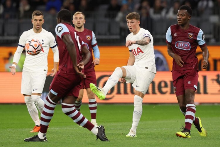 19-Year-Old Alfie Devine Eyeing Loan Move Away from Tottenham